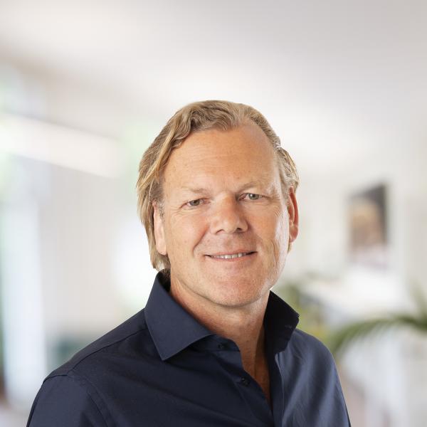 Paul Geusgens Paul Geusgens
